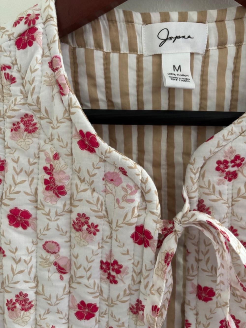 Japna Quilted Vest/Top - Picture 4 of 4